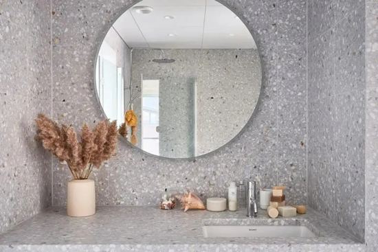 踏實(shí)建材-廣西大型預(yù)制水磨石工廠(chǎng)